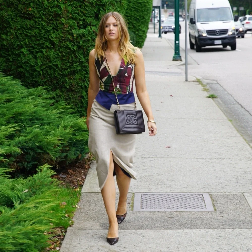 Tan Sleeveless Sheath Dress with Plunge Neckline - Picture 8 of 8